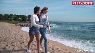 LETSDOEIT - #Apolonia Lapiedra - Szexi Lányok Vad Lesz Az Új Ház